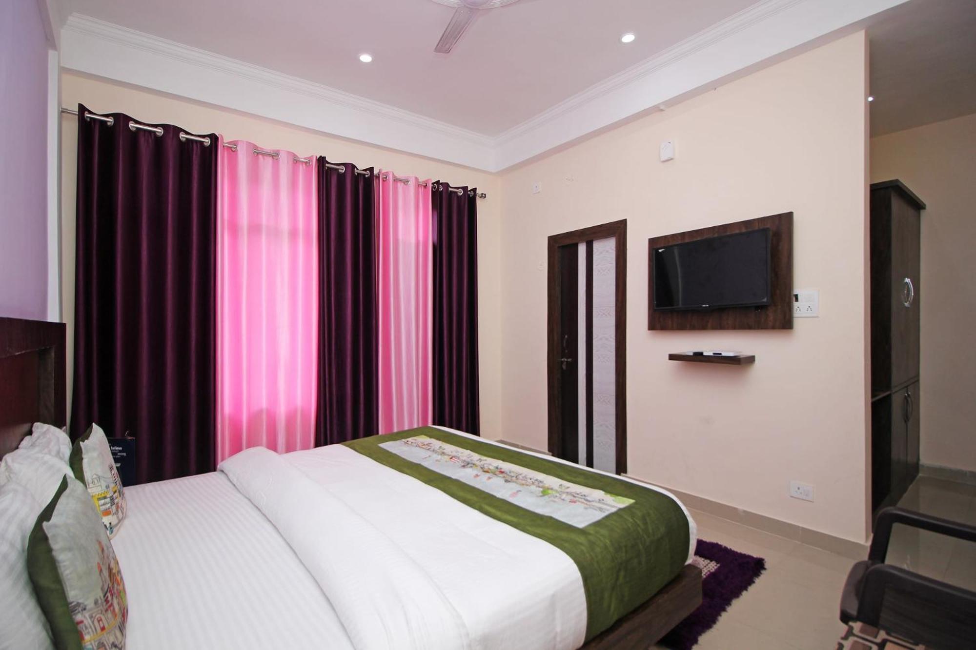 Oyo Hotel Chandni Dharamshala Ngoại thất bức ảnh