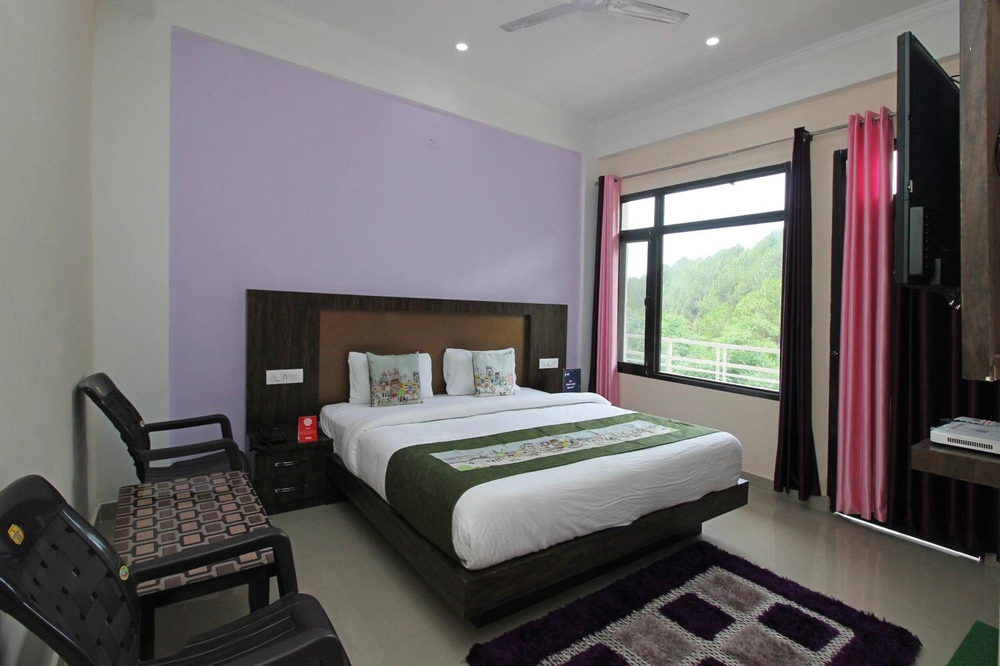 Oyo Hotel Chandni Dharamshala Ngoại thất bức ảnh